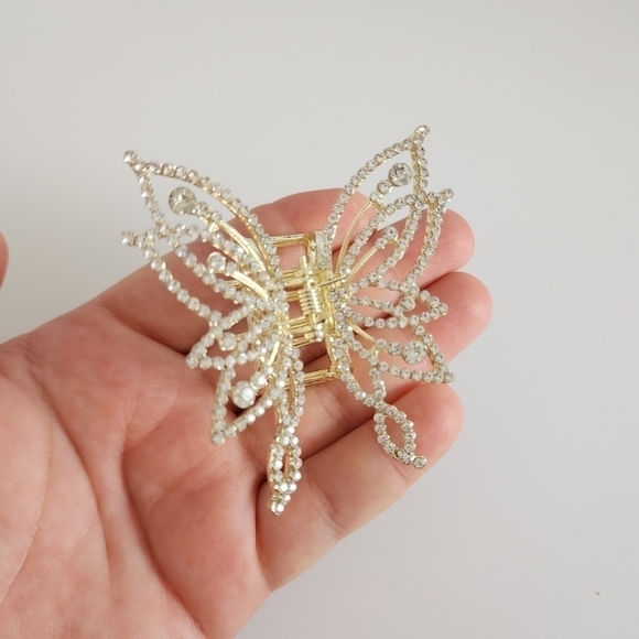 NEW Pearl Rhinestone Embellished Butterfly Hair Clip Claw - Picture 4 of 14
